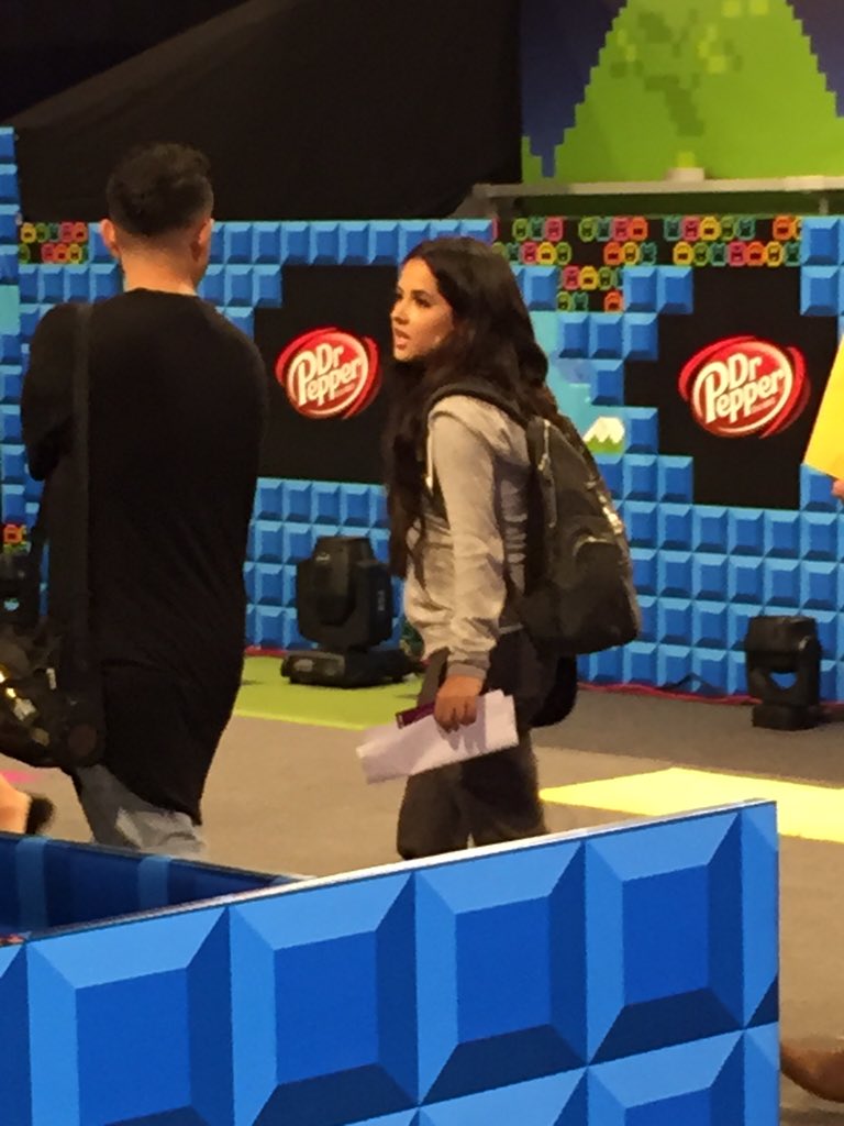 iambeckyg tweet picture