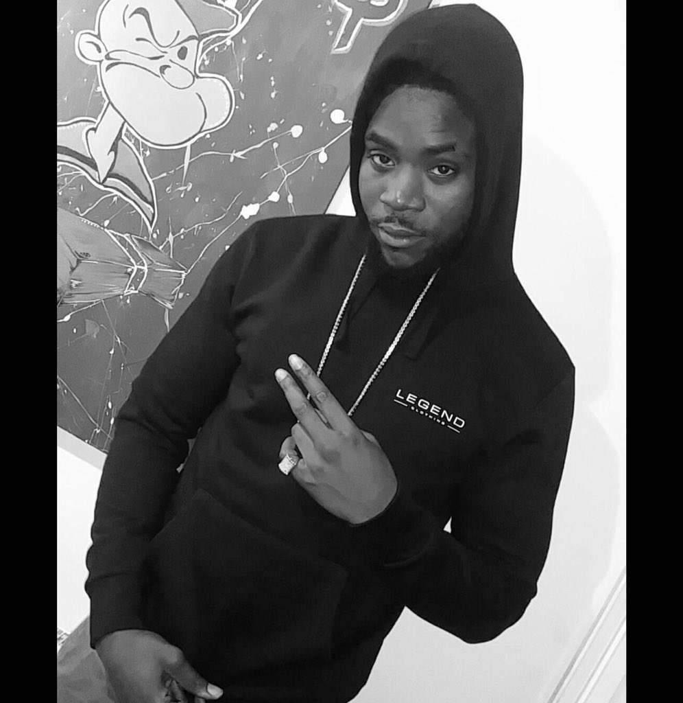 LEGENDCLOTHING1's tweet photo. Black Legend Clothing Hoodie | @Mynameischyna https://t.co/au42LZyRHM