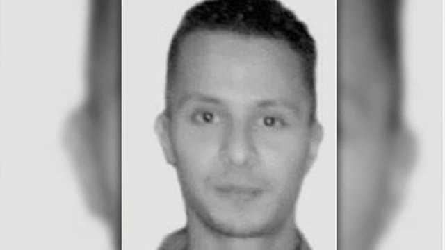 Authorities say Paris suspect may have visited cafes after the attacks. #local10  bit.ly/1YAbasy?utm_me… https://t.co/8Clei3anlK