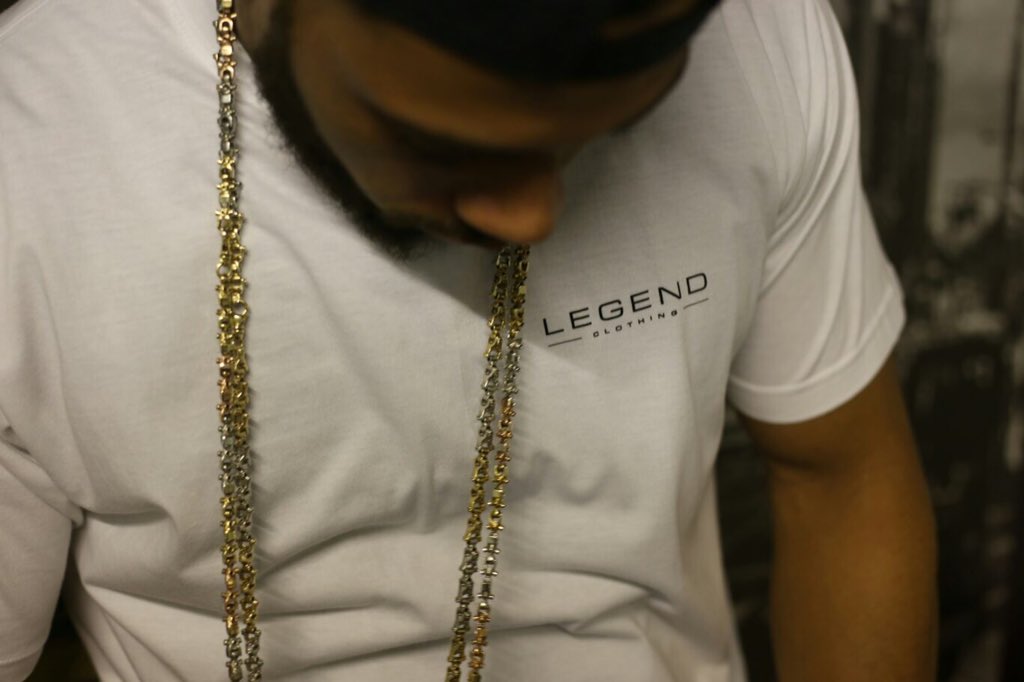 LEGENDCLOTHING1's tweet photo. Small print #LegendClothingLDN T-Shirt | Available in Black &amp; White | @DeepGreen89 https://t.co/mqMkKqfrYP