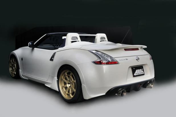 ArkDesignUSA's tweet photo. Nissan 370z featuring some gold Ark Design R8 wheels #arkdesign #arkdesignusa #nissan #370z #performance #wheels #r8 https://t.co/betCA0pLc2
