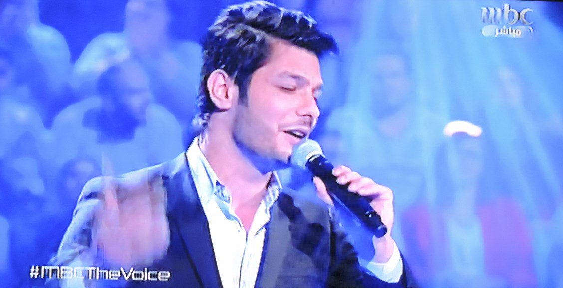 anghami's tweet photo. #ريتوت ان أعجبك غناء #علي_يوسف في #MBCTheVoice بأغنية “يا طير".
إسمعه حصريا على #أنغامي!  https://t.co/R5HOsAxyQV https://t.co/80HYgqLHS9