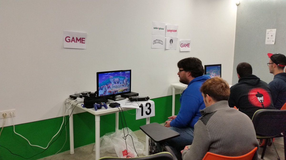 True_Kiro's tweet photo. Seguimos con este genial evento #MrCF3ST @VideojuegosGAME https://t.co/rtWLvdomS3