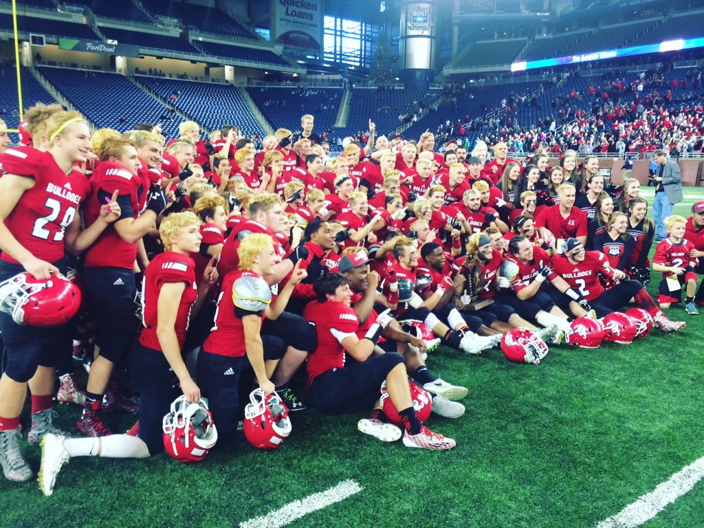 Your Division 1 <a href="/MHSAA/">MHSAA</a> Football Champs: Romeo Bulldogs! #congrats #mhsaafb #champs