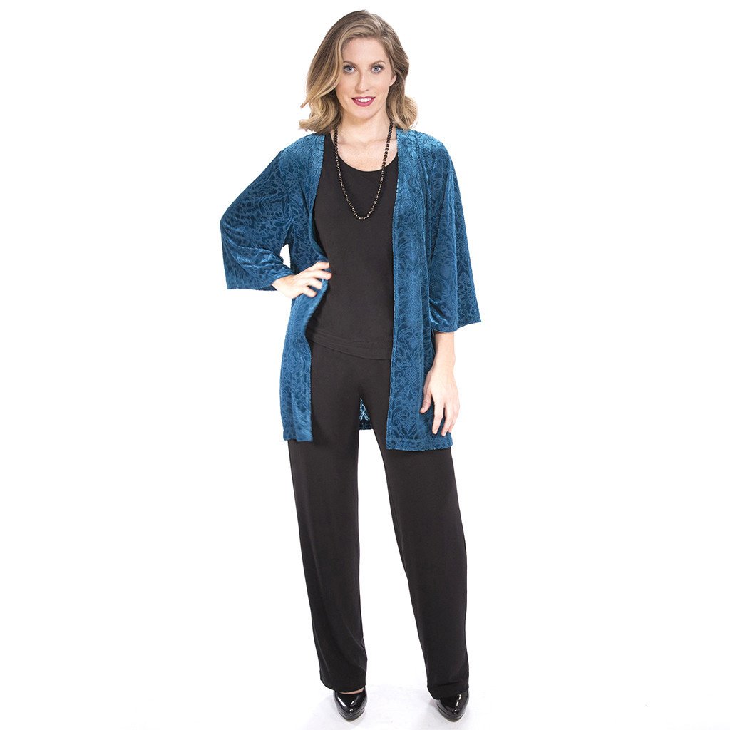 Our Asbury Kimono is the gorgeous layering piece perfect for the holidays and beyond! goo.gl/M812yD