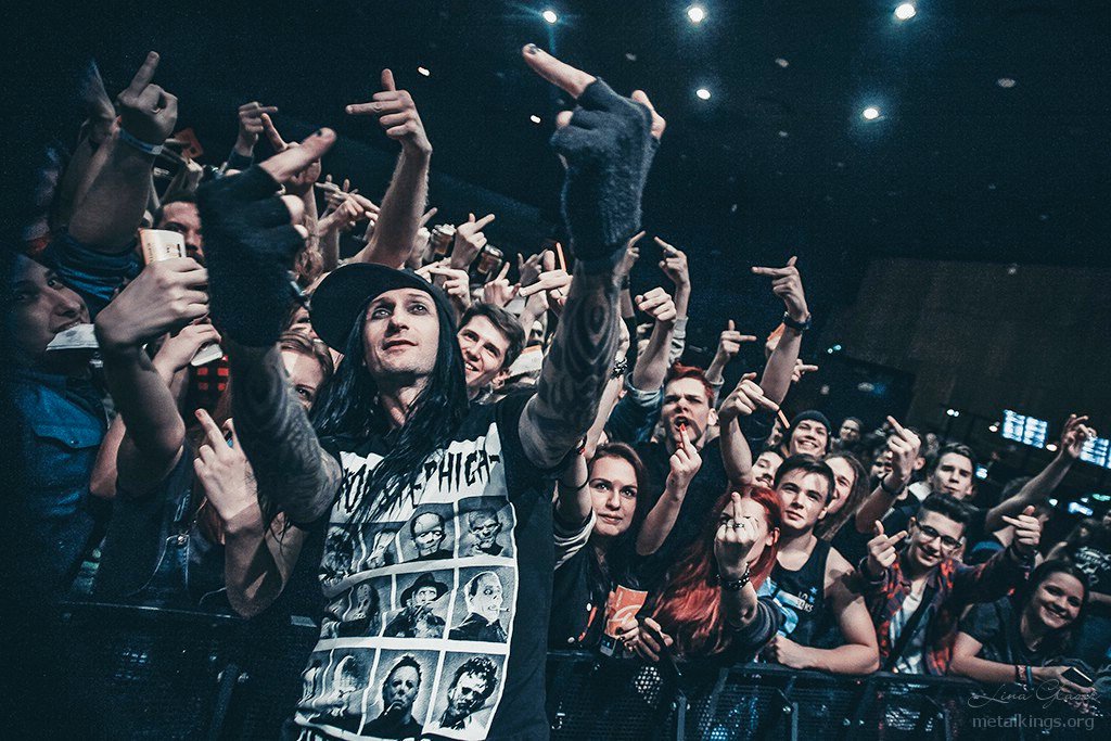 _bigfuckingbear's tweet photo. @DopeTheBand thanks from St. Petersburg ♡♡ https://t.co/kX4A9dOQnv