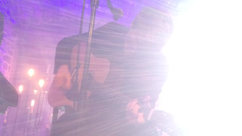 NathanR38's tweet photo. Thanks for another amazing gig guys ☺️ #VevoGoShow @Vevo_UK See you again soon! https://t.co/KjzyXO4sX2