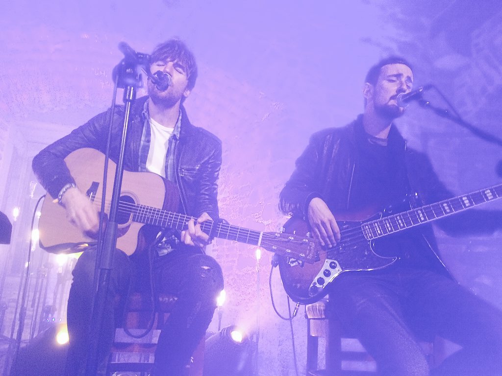 NathanR38's tweet photo. Thanks for another amazing gig guys ☺️ #VevoGoShow @Vevo_UK See you again soon! https://t.co/KjzyXO4sX2