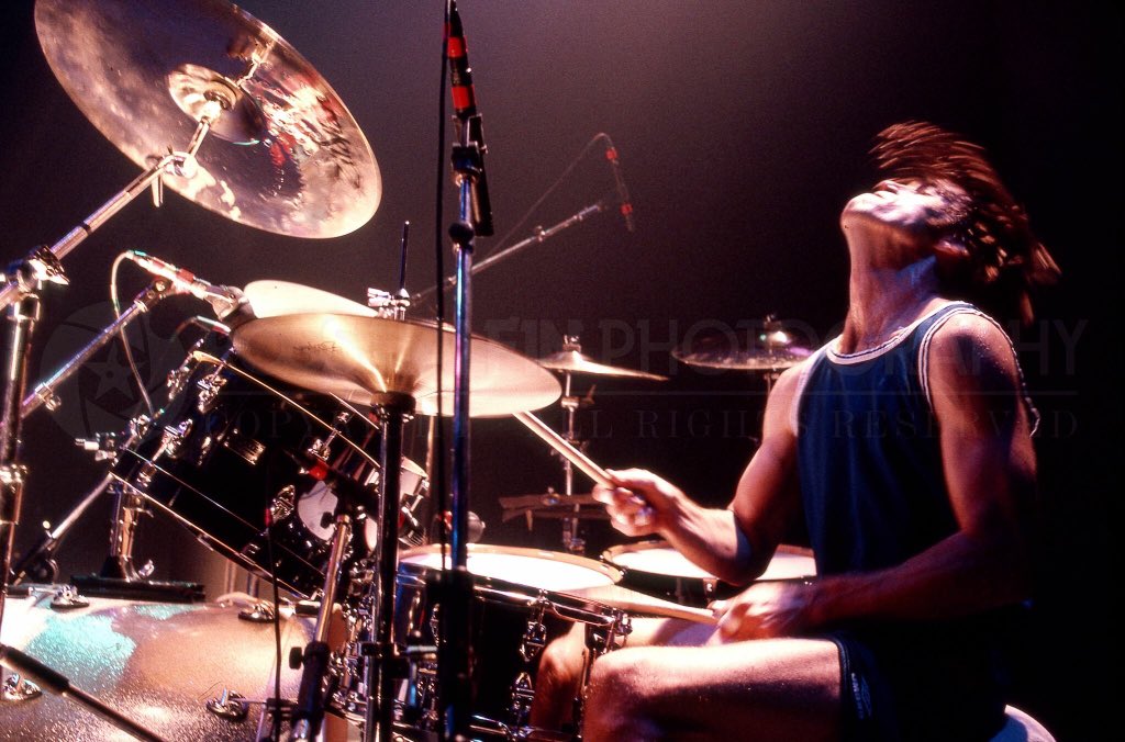 Happy Birthday to my favourite drummer Matt Cameron 