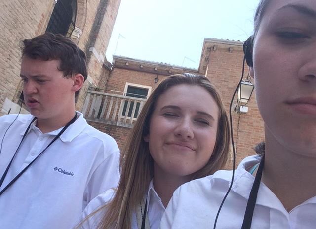 EWirthlin's tweet image. Happy birthday to my adventurer buddy my comic relief and my anytime sushi goer! Heart you🎉