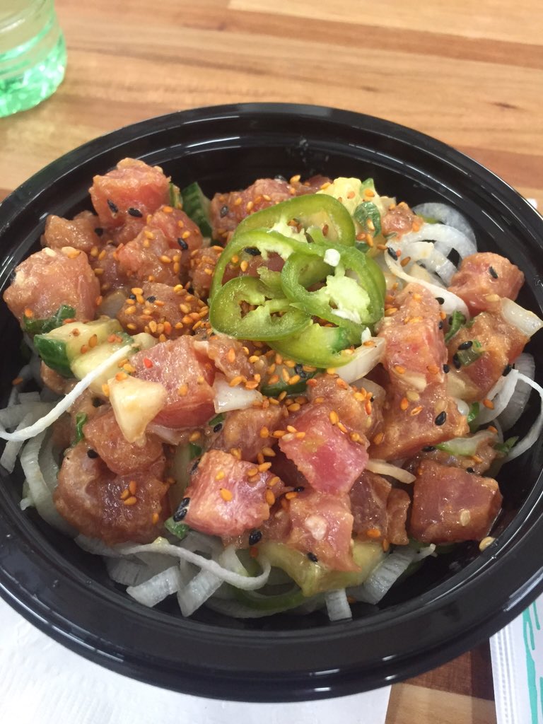@pokehbar Loved lunch w/my brother this week. Best part, sub rice for spiralled radish and cucumber! Genius!!