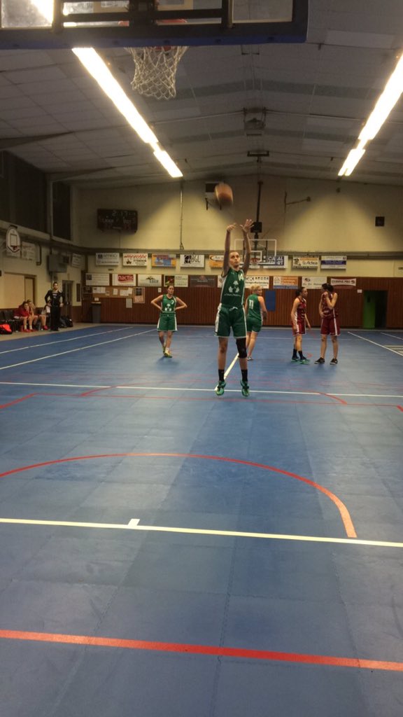 FANBASEIANA's tweet photo. 5points scorés pas Iana ce soir en pré national #GoodWork #LaBg https://t.co/IfTXawrhGl