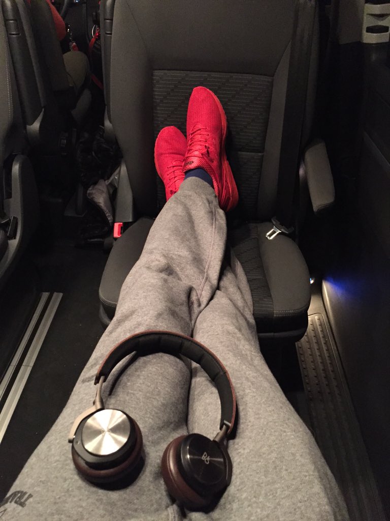 janfrodeno's tweet photo. Next stop: @zdf #Fernsehgarten. #OvernightShuttle https://t.co/Z0IbkF9Nbi