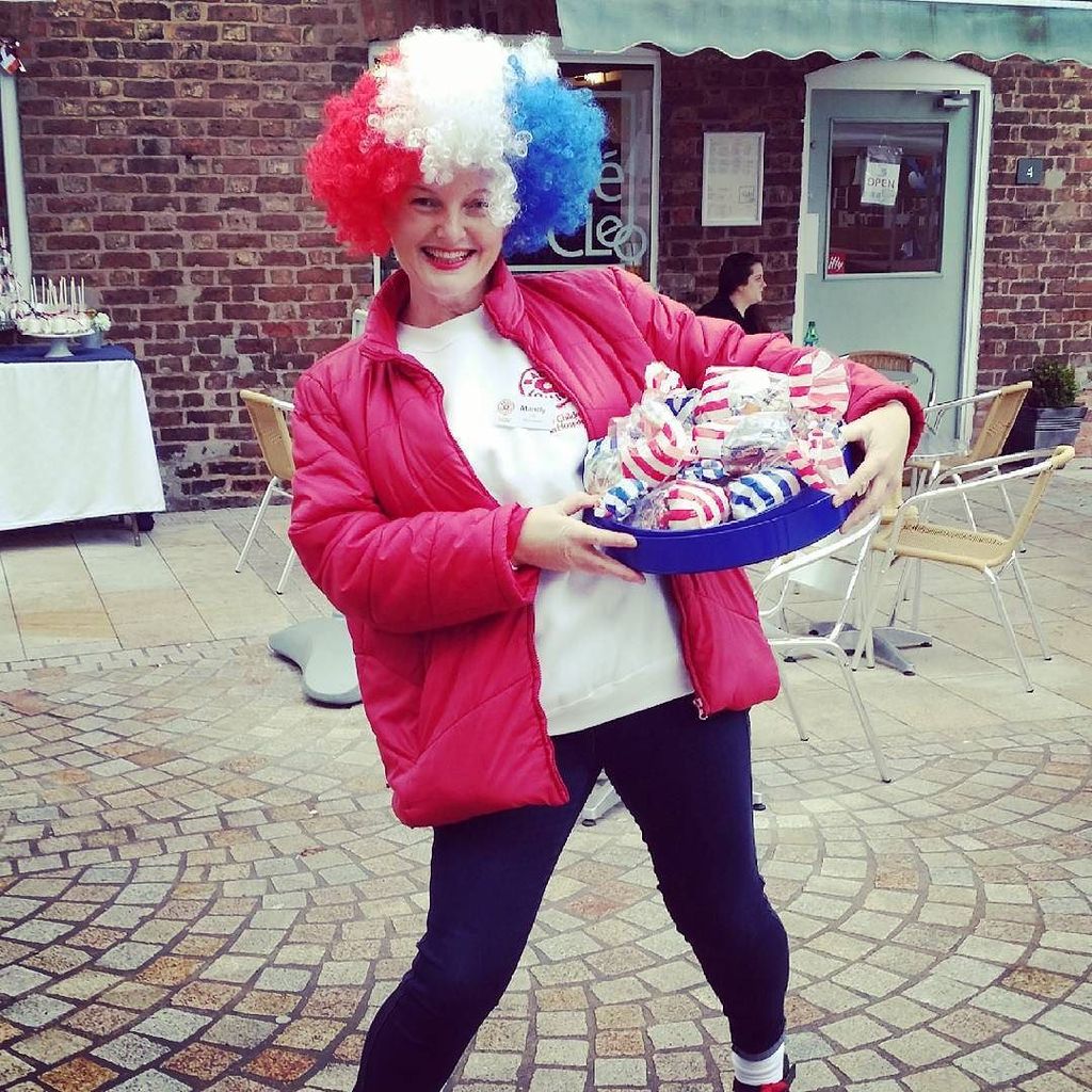 AltyFrenchFest's tweet photo. A big thank you to Mandy from Radio Lollipop our host for the morning
#radiolollipop #Altrincham #beaujolais #beauj… https://t.co/krdaUvl8N0