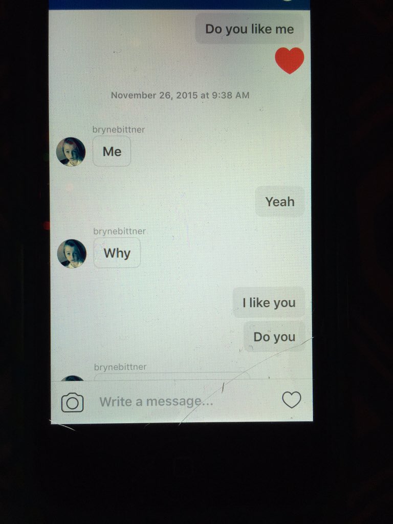 CammeeCook's tweet photo. My 8 year old nephew and his "gf" 😩😩😩😩😩😂 https://t.co/06hmW4Yimi