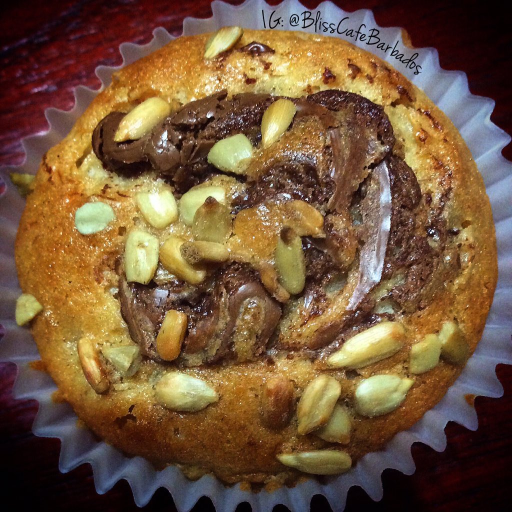 Our moist and fluffy Homemade banana Nutella muffins💕