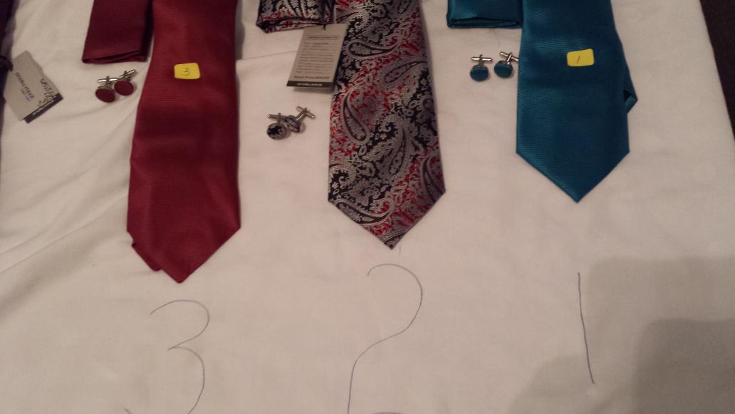 CCsenvironment's tweet photo. It's Christmas: email ccsenvironment@gmail.com with the # of the set you want  #tiesets #bowsets #ascots #just4him https://t.co/15mlyic3qa