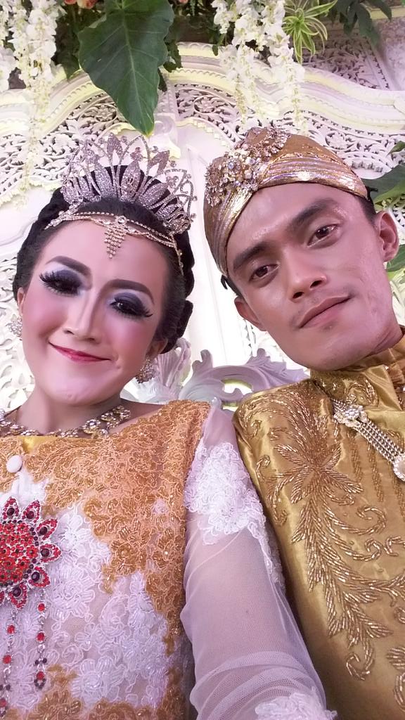 MM_Ruli's tweet photo. I love u my husband :* https://t.co/9WJRb9DC9Q