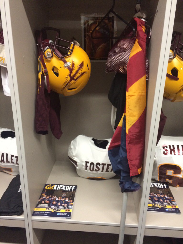 ASUFootball's tweet photo. Represent for our state and our country (and Melkor tonight) https://t.co/ruiBSQPvnf