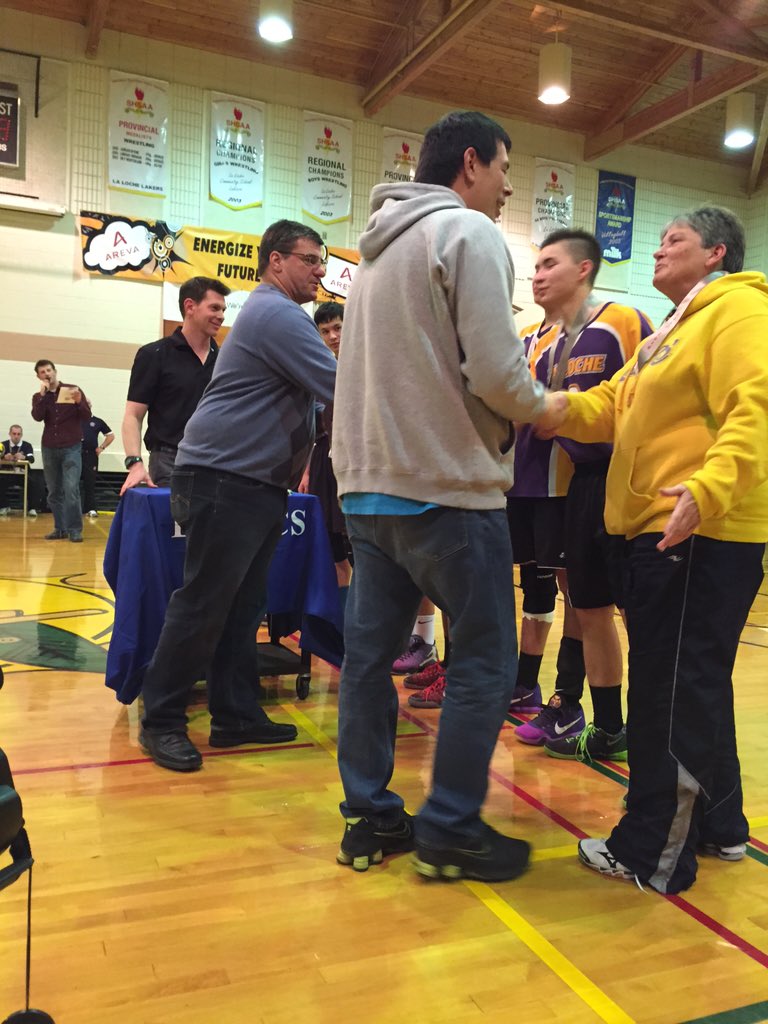 CDuffStuff's tweet image. Awarding of the bronze medal to the lakers. #shsaa #nlsd113 #llcs4a