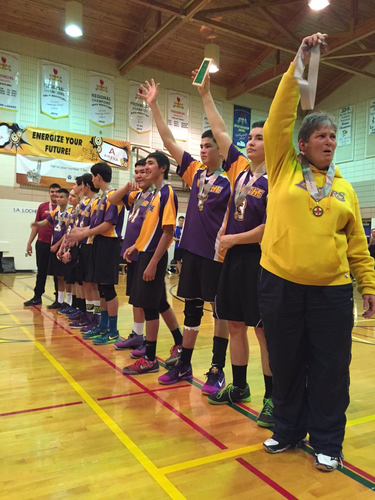 CDuffStuff's tweet image. Awarding of the bronze medal to the lakers. #shsaa #nlsd113 #llcs4a