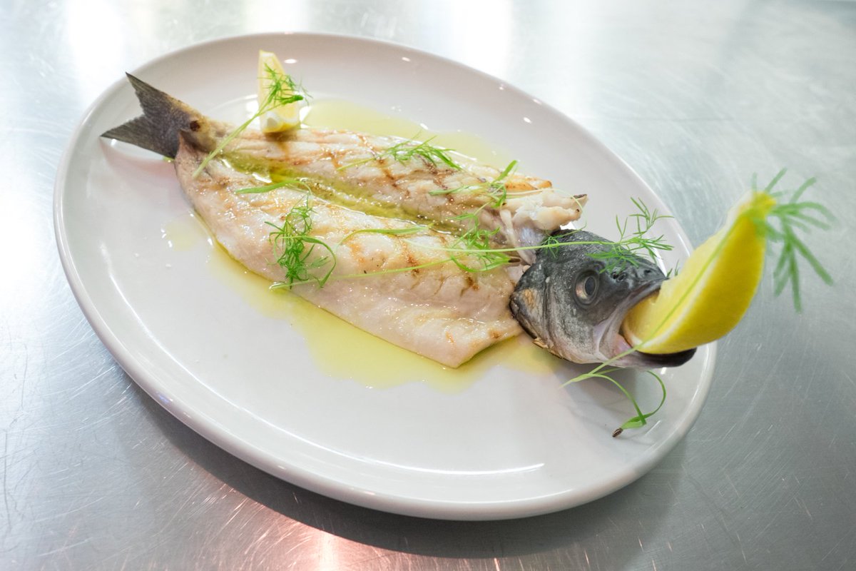 Whoa these photos of food at Parcae are almost worthy of The Onion torontolife.com/food/restauran…