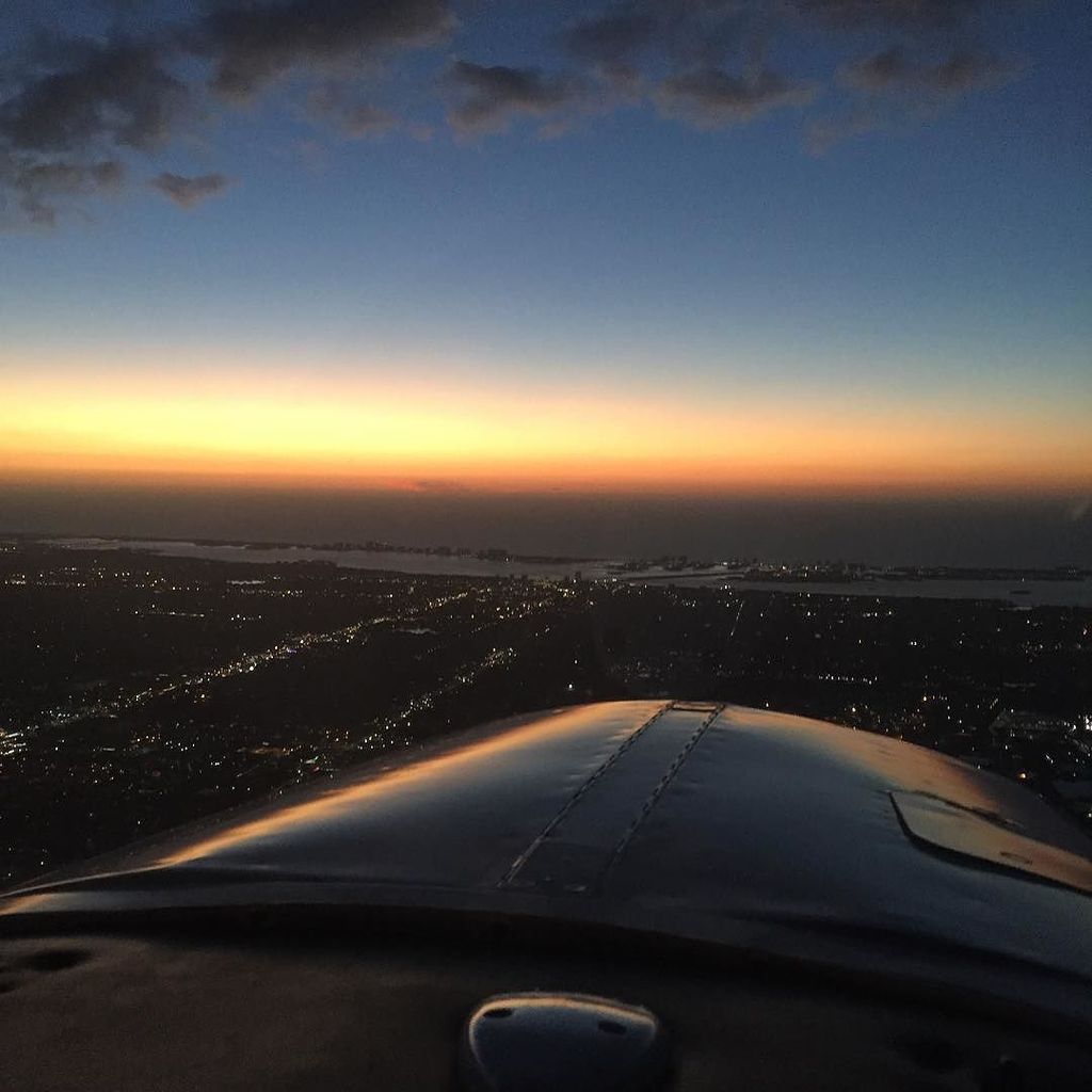 DeltaBravo33's tweet image. Instagram : by flyboyjohn - No filter needed #stpete #clearwater #KPIE #stpetersburg #pilot #pilotlife #pilots #pas…
