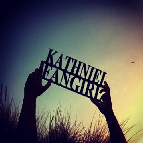 IcotClaire's tweet photo. KATHNIEL <3 https://t.co/quLArilFc9