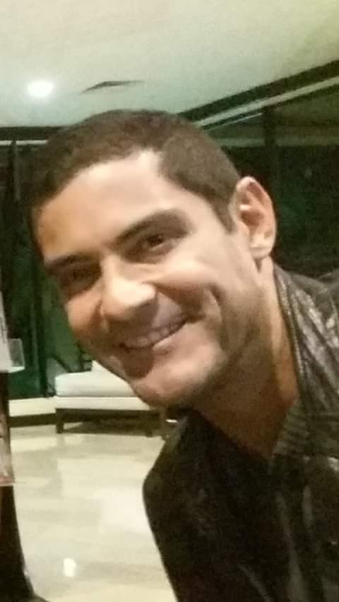 CharlieMassoArg's tweet photo. Gracias @patricifabiano por las fotos de @AcercateCMasso
#CharlieMasso
#Menudo
#28Nov15
#Quito
#LaGiraContinua https://t.co/bT4SwP6qM3
