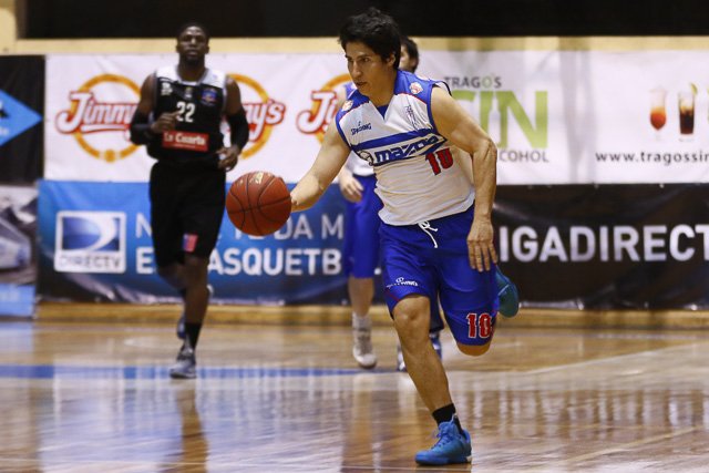 Basket_UC's tweet photo. El @Basket_UC vence en su primer partido del fin de semana a Ancud. @liga_nacional https://t.co/yv690Yijil https://t.co/qf5qOvH7gE