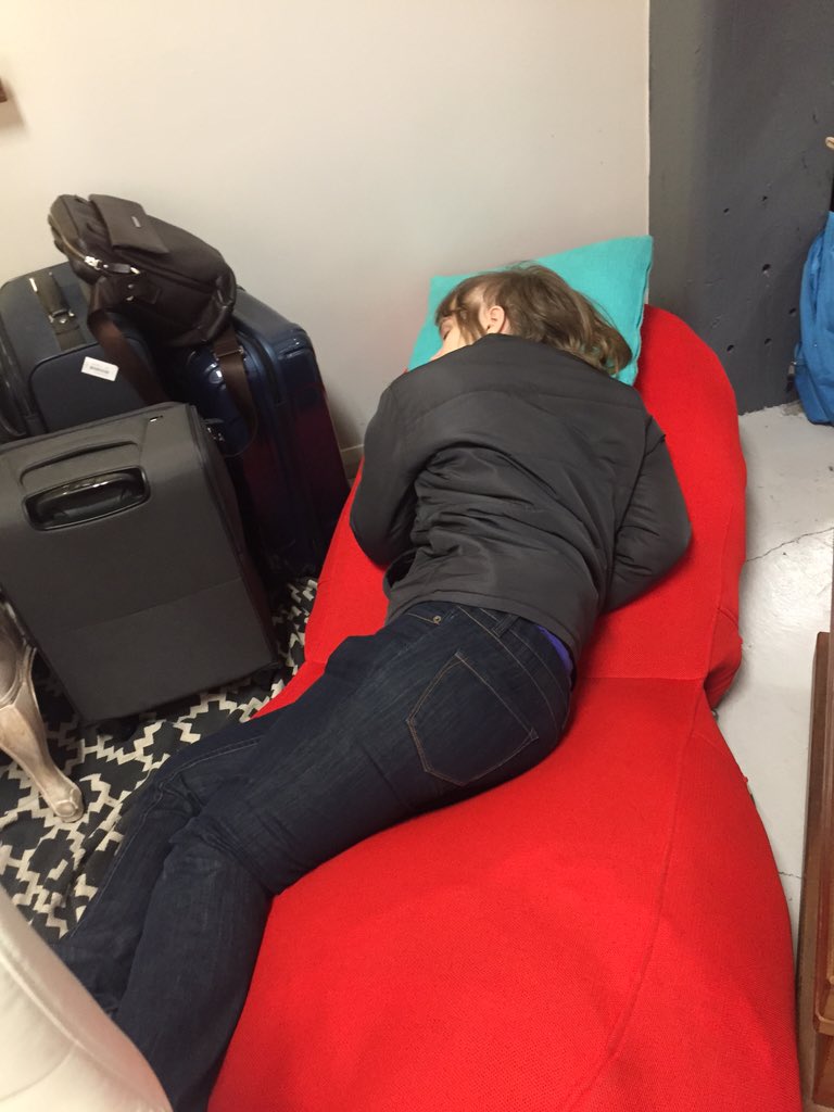 NextRound_'s tweet photo. Soooooo much hackkkkiiiingggg!!!! #nabhack https://t.co/MMtbVWksZM
