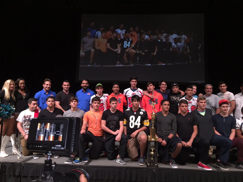 Muy Orgulloso de mis Pelaos! Los Panama Sharks CAMPEONES en Daytona Beach! Que Viva Panama <a href="/tvmaxpanama/">TVBasuraPanama</a> <a href="/EmilioRoyoC/">Emilio Antonio Royo</a>