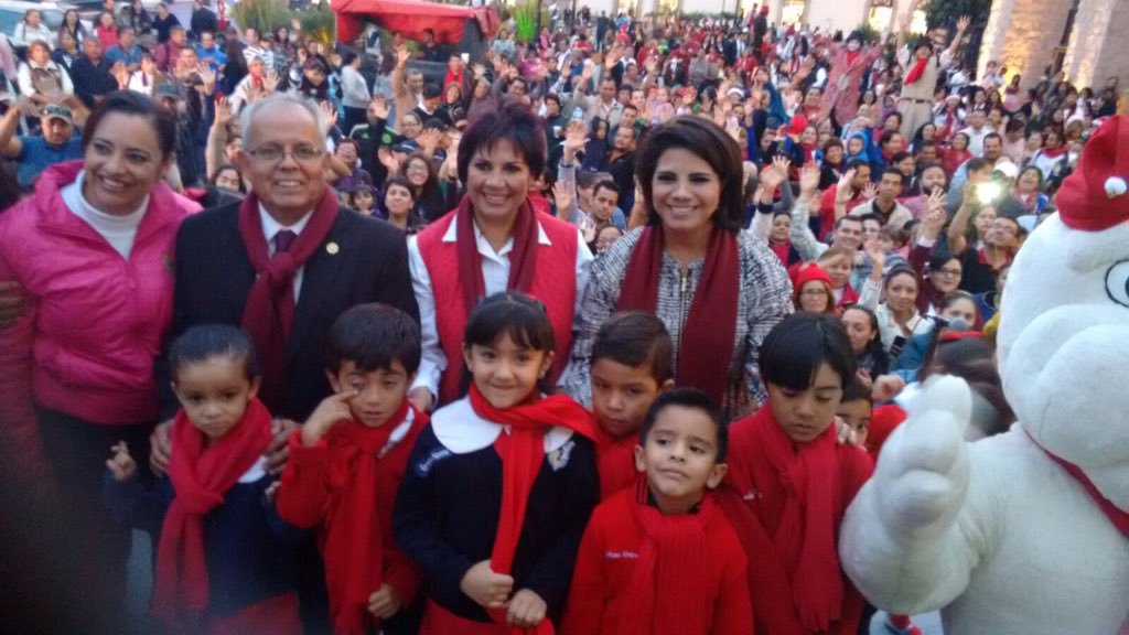 BycenedOficial's tweet photo. Jardín de Niños, Primaria y Secundaria Anexas a la #ByCENED...¡Gracias! https://t.co/5fto9tYwPy