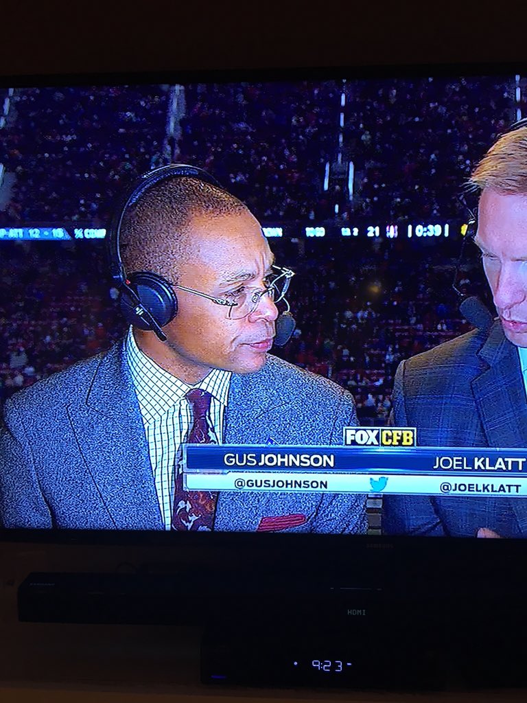 nicklovinn's tweet image. @gusjohnson or Gustavo fring?? #breakingbad #foxcfb #StanfordNotredame