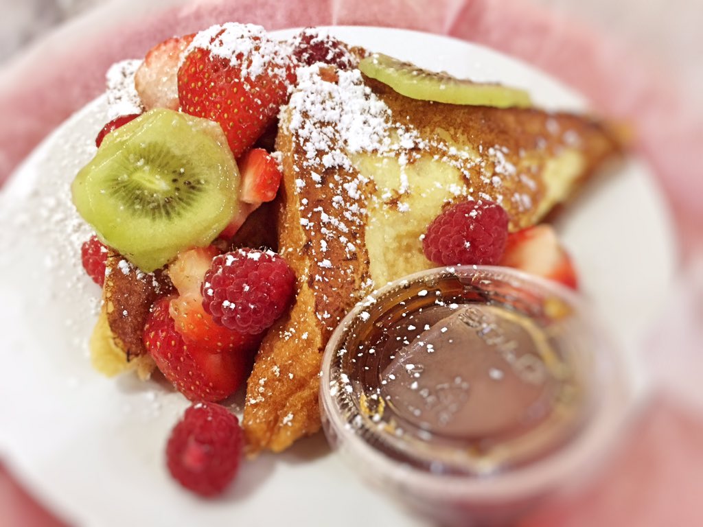 CrepesbyUs's tweet photo. Te esperamos #CrepesByUs #BrunchByUs solo Sábados y Domingos de 9am a 2pm https://t.co/Uf82VEurl8