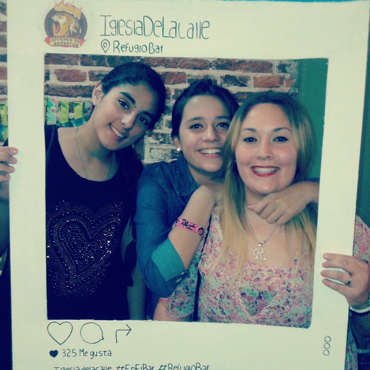 LucreciaRodri19's tweet photo. #enelrefugiobar https://t.co/z1Z4ehz3j6