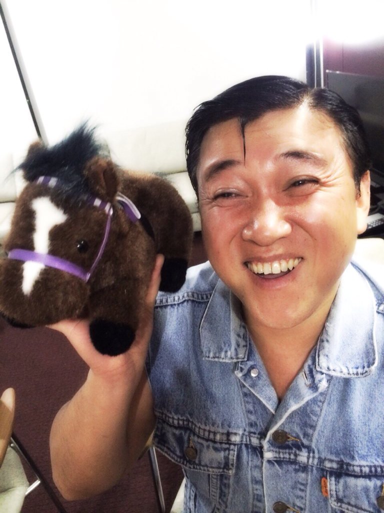 スギちゃん 今日はジャパンカップ 競馬場に行きたいが仕事だぜぇ スギちゃんも予想したぜぇ ラストインパクト イラプト ミッキークイーン イトウ アドマイヤデウス 三連複ボックス ワイルドだろぉ うまび ジャパンカップ T Co スギちゃん 今日はジャパンカップ 競馬場に行きたいが仕事だぜぇ スギちゃんも予想したぜぇ ラストインパクト イラプト ミッキークイーン イトウ アドマイヤデウス 三連複ボックス ワイルドだろぉ うまび ジャパンカップ T Co