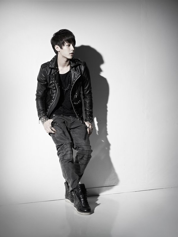 Saengil chukha hamnida   Happy Birthday Lee Minhyuk     