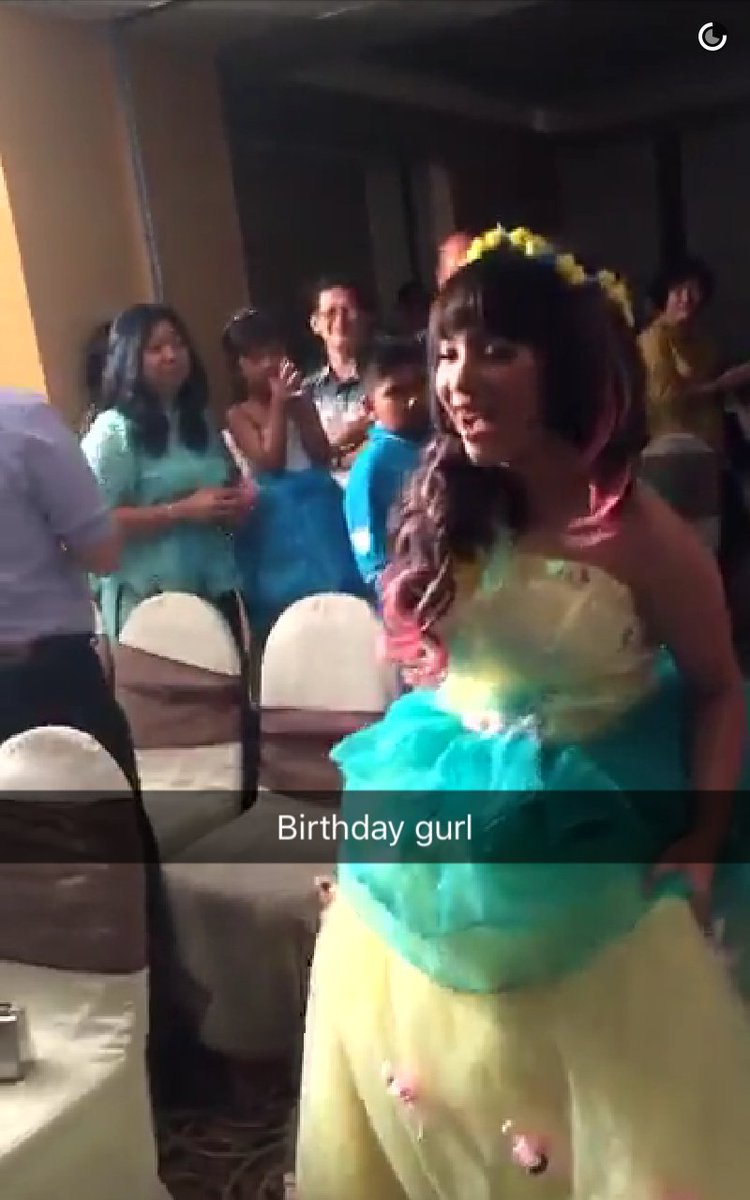 lizerreners's tweet photo. Cieee cibel yang semalem rayain ulang tahun nya🎉🎊 @Teens_Abel @PopoSuriadi https://t.co/s3eMq2Vngu