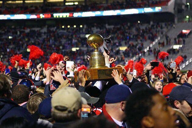 hydr_olemiss's tweet photo. Egg Bowl 2015 https://t.co/896W3C4F7u