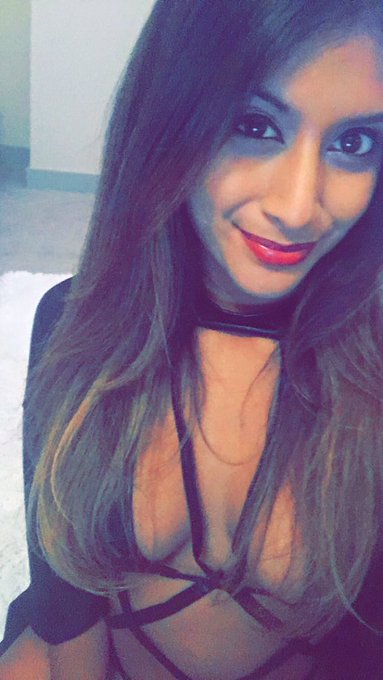 Happy Saturday! I'm coming online. See you there!! #teamjisel #SelfieSaturday https://t.co/dbLcIJAwr<a href="/tag/selfiesaturday"class="tags"><span>#selfiesaturday</span></a><a href="/tag/teamjisel"class="tags"><span>#teamjisel</span></a>