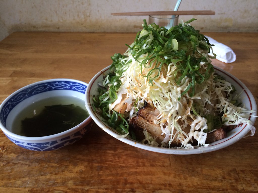 Ryosaaaaaaan's tweet photo. チャーマヨ丼
大ニンニク抜き全マシ
一年半ぶり、涙出るうまさ😂
ほんまご馳走さまでした！ https://t.co/kiSOrkmd88