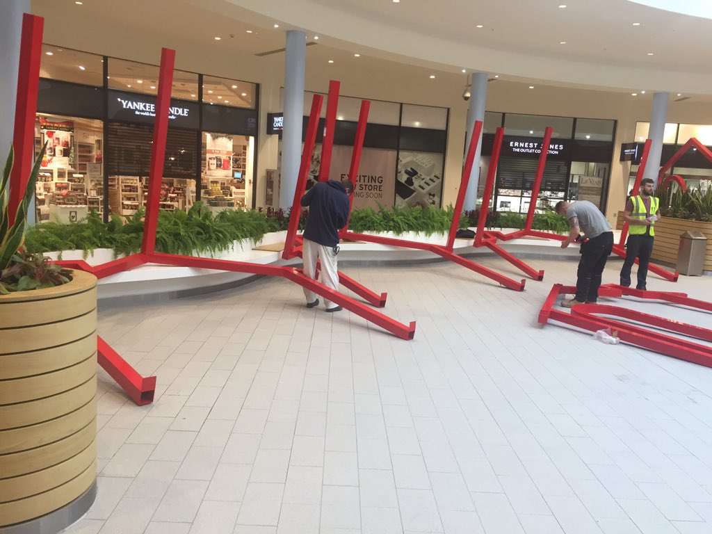 MRVInteriors's tweet photo. MRV interiors. Supplied and installed Christmas markets stalls at Swindon designer outlet. https://t.co/YkZ7SQho11