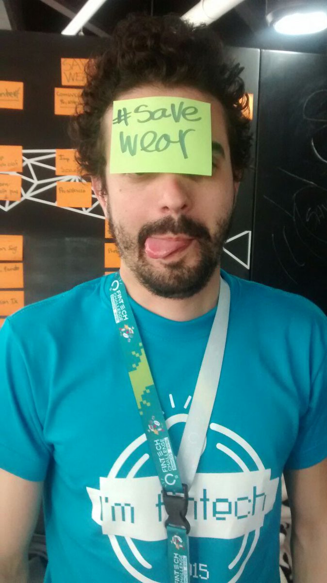 SaveWear_'s tweet photo. ¡La noche apenas comienza! #FintechChallenge2015  @Fintechallenge  #SaveWear https://t.co/aCPNreRkXD