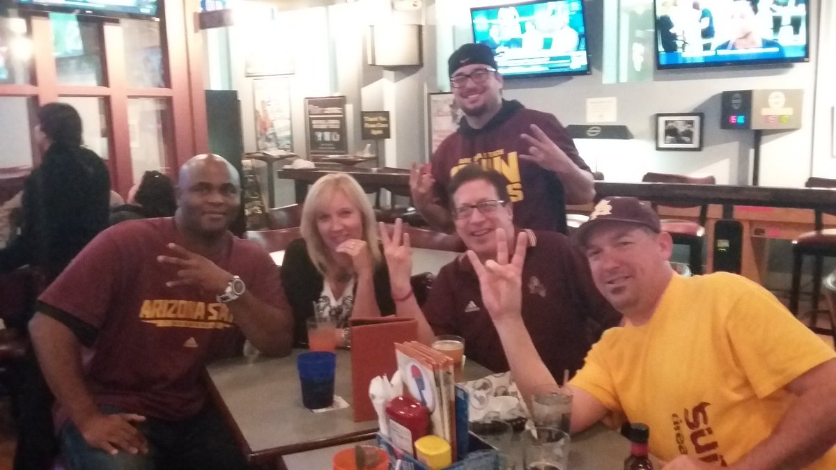 stlsundevil's tweet photo. @ASUDevilsDen 
St. Louis game watch.
#ASUvsCAL https://t.co/xGOmJNIzFr