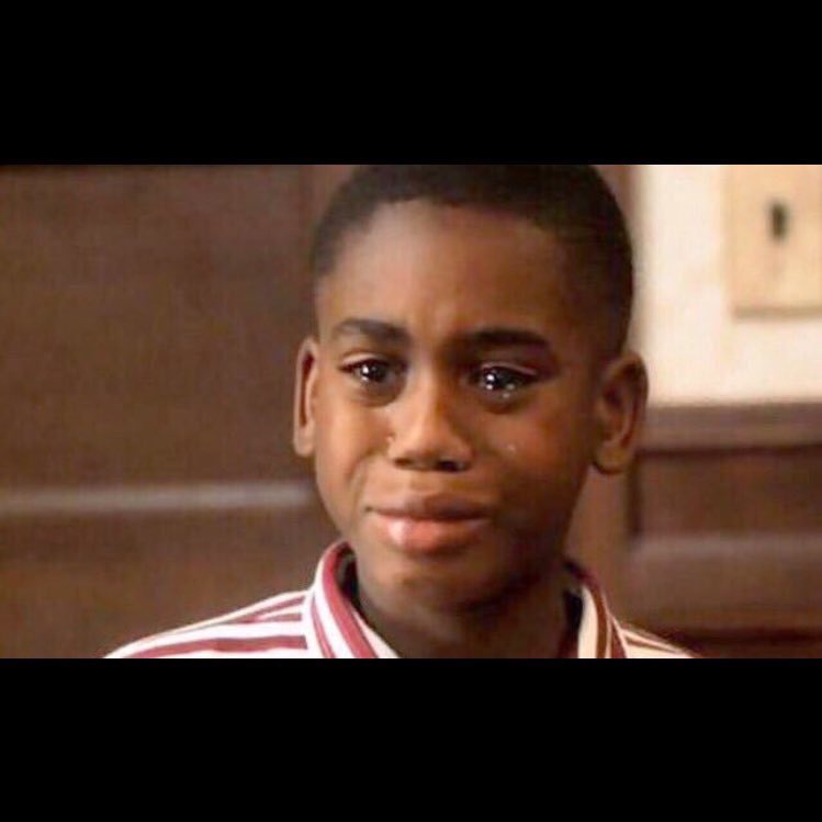 charlestoyou's tweet photo. When Thanksgiving break felt like the end of the semester and then you realize finals haven't even started😢 https://t.co/XPlM0fHIpw
