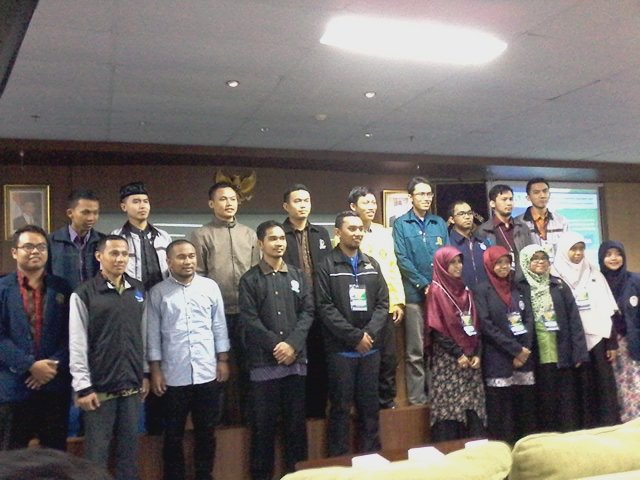 HimmpasUI's tweet photo. Foto pembukaan #MunasHimmpas oleh @forsi_himmpas dlm #TransformASEAN 2015 https://t.co/YT33OhUImi