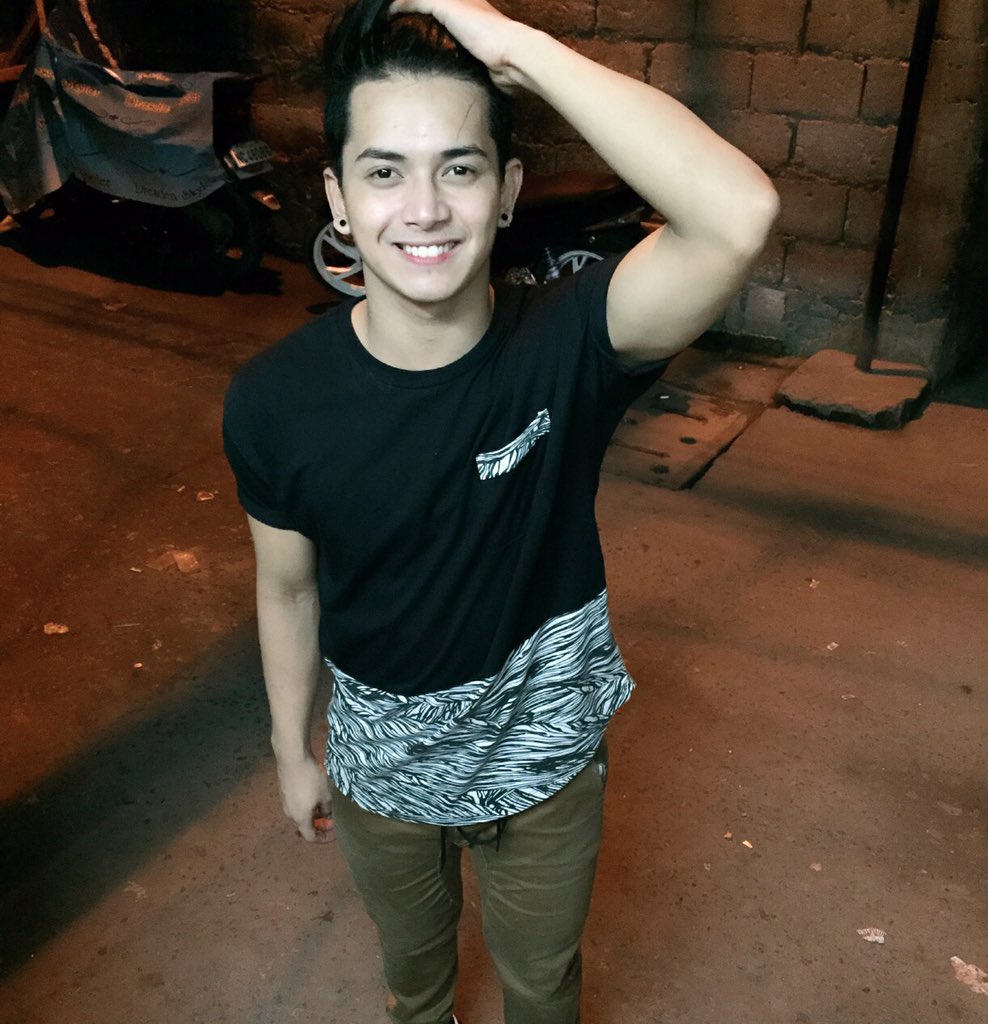 miggytolentino7's tweet photo. Seeyou malabon <3 https://t.co/MJ3AuHmuJx