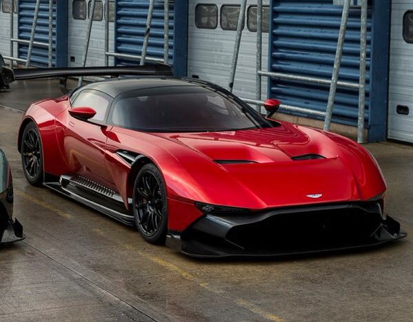 Feeling grateful for all the opportunities afforded me by amazing companies. This week, it's Aston Martin...