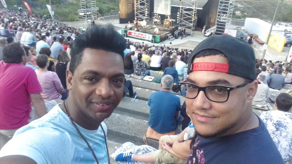 Die 2 x Sean/Shaun by #spar se tussen die sterre gisteraand!!
#ditwasnjol!!!